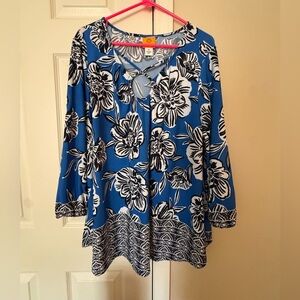 Ruby Rd. Blue and White Floral Blouse